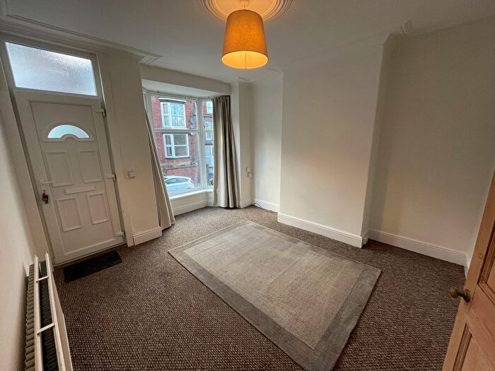 3 Bedroom Terraced House To Rent In Hunter House Road, Sheffield, S11