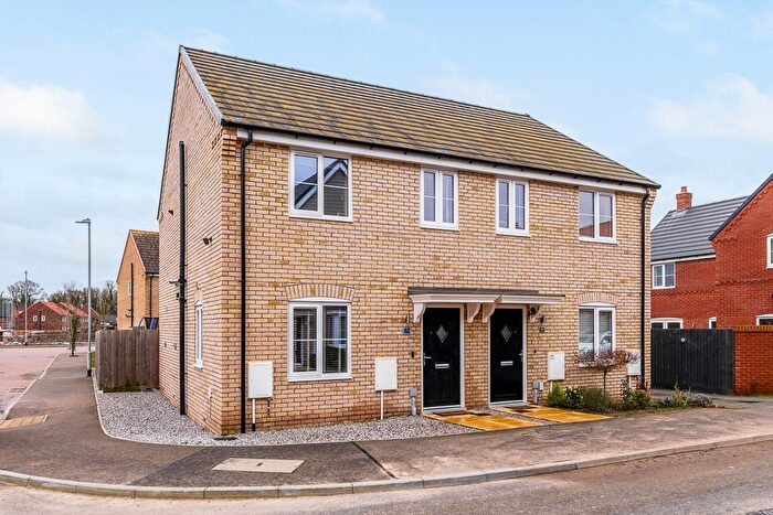 3 Bedroom Semi Detached House For Sale In Woodland Road, Kirton, PE20