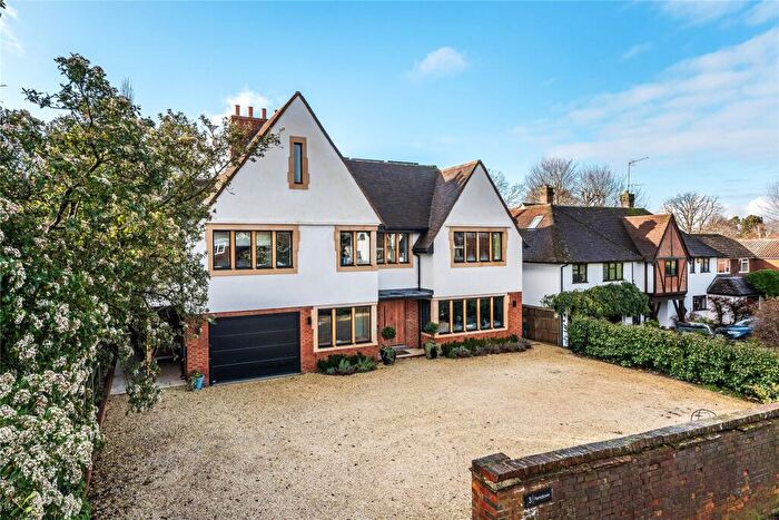 5 Bedroom Detached House For Sale In Hillier Road, Guildford, Surrey, GU1