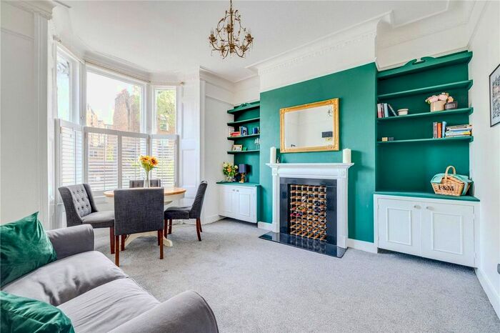 1 Bedroom Flat To Rent In Harwood Road, London, United Kingdom, SW6