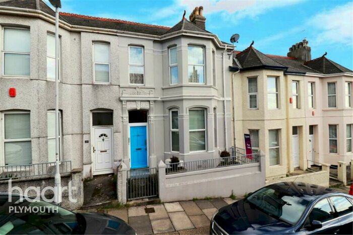 1 Bedroom Flat To Rent In Sea View Avenue, PL4