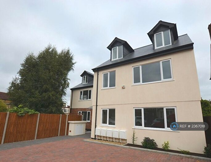 2 Bedroom Flat To Rent In Padua Road, London, SE20