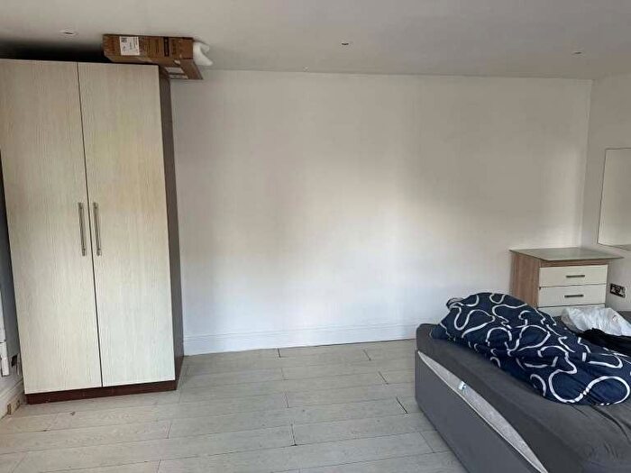 Studio To Rent In The Broadway, Harrow, HA3