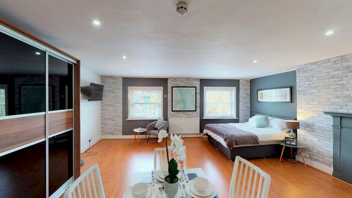 Studio To Rent In Dale Street, Liverpool, L2