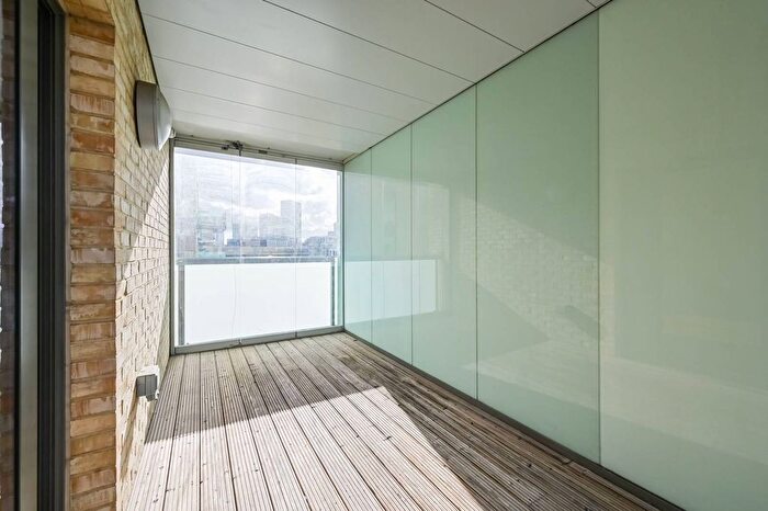 2 Bedroom Flat To Rent In Egremont House, East Village, Stratford, London, E20