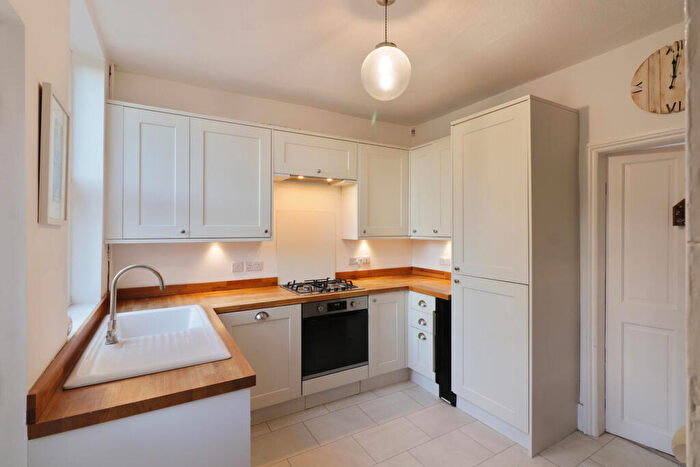 3 Bedroom Terraced House For Sale In Slinn Street, Crookes, S10