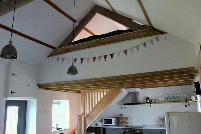 2 Bedroom Detached House For Sale In Pengroeslon Fawr, Nr Llangwnadl, LL53