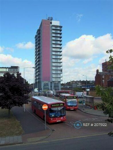 2 Bedroom Flat To Rent In Icon Building, Ilford, IG1