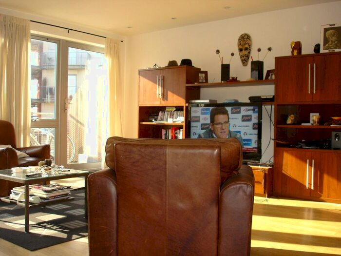 2 Bedroom Flat To Rent In Wick Lane, London, E3