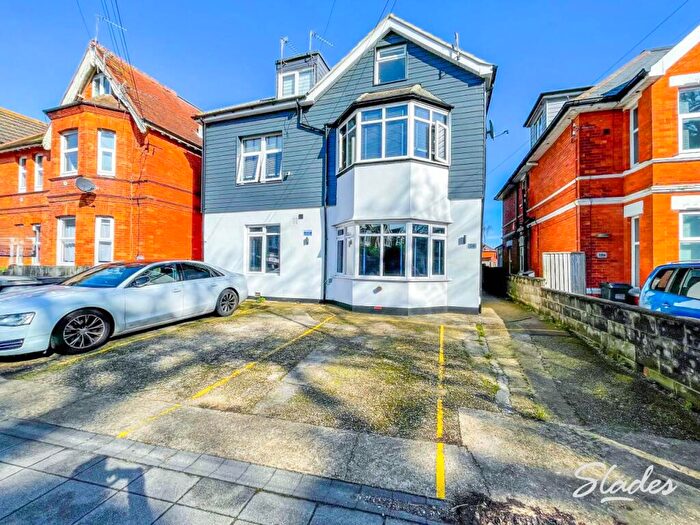 1 Bedroom Flat To Rent In Parkwood Road, Boscombe, Bournemouth, BH5