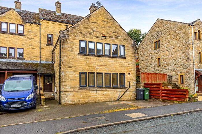 3 Bedroom End Of Terrace House For Sale In Dean Brook Road, Netherthong, Holmfirth, HD9