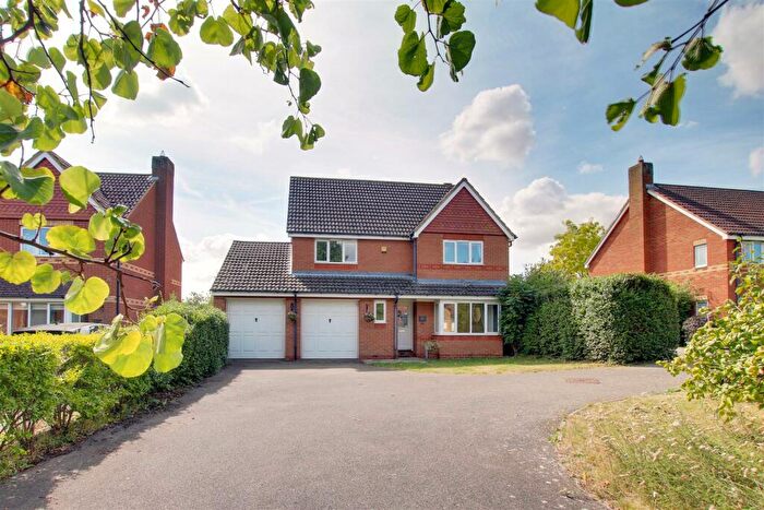 4 Bedroom Detached House For Sale In Pound Road, Hemingford Grey, Huntingdon, PE28