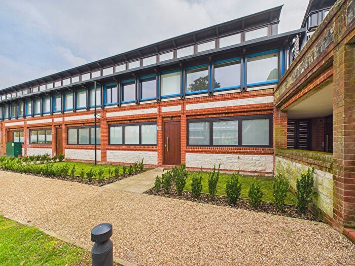 2 Bedroom Flat For Sale In Uplands House, Four Ashes Road, Buckinghamshire, HP15