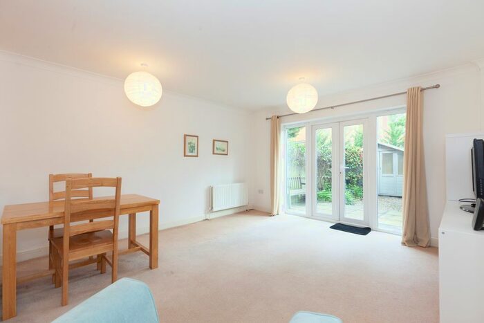 2 Bedroom Terraced House To Rent In Reliance Way, Oxford, OX4