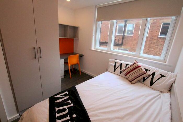 1 Bedroom Property To Rent In Dychurch Lane, Northampton, NN1