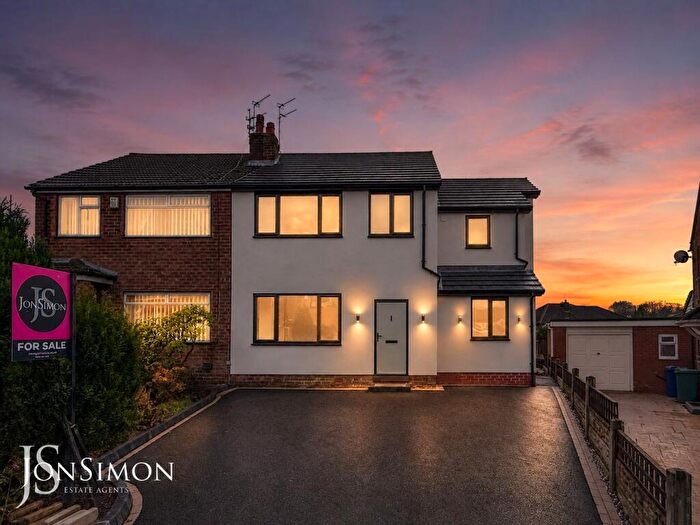 4 Bedroom Semi-Detached House For Sale In Greenside Drive, Greenmount, Bury, BL8