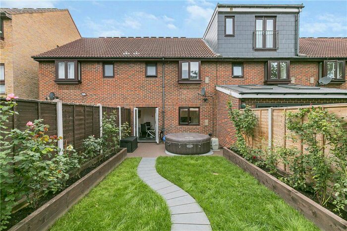 3 Bedroom Terraced House To Rent In Benham Gardens, Hounslow, TW4