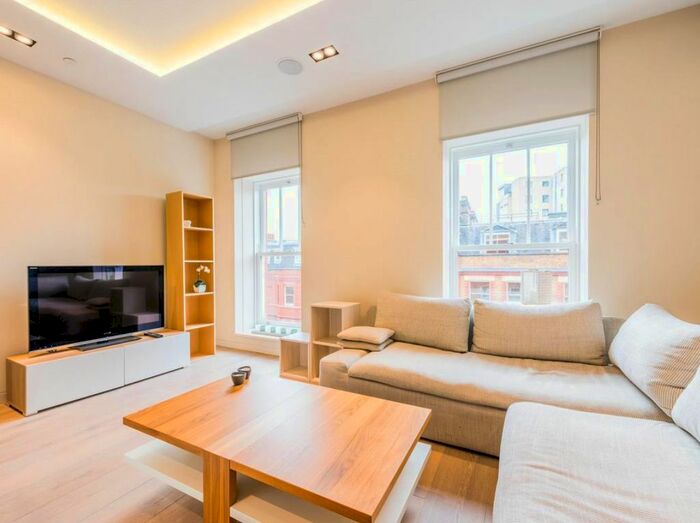 1 Bedroom Flat To Rent In Fitzroy Place, Pearson Square, Fitzrovia, W1T