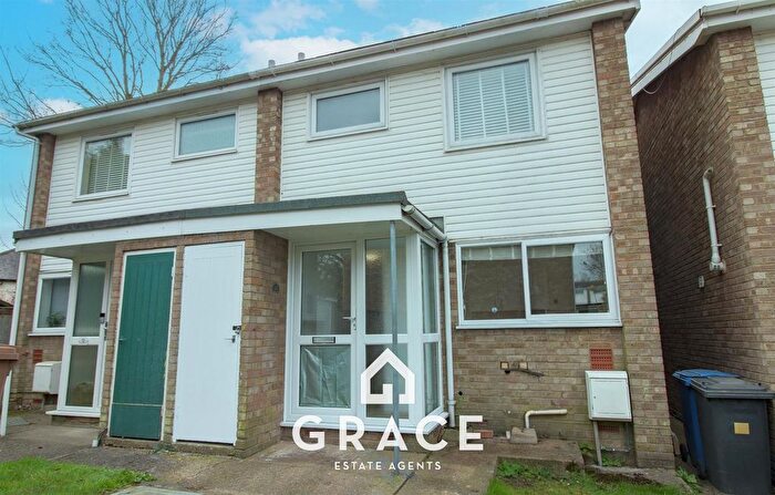 3 Bedroom Property To Rent In North Hill Gardens, Ipswich, IP4