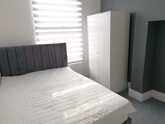 6 Bedroom House To Rent In Room, Watson Road, Worksop, S80