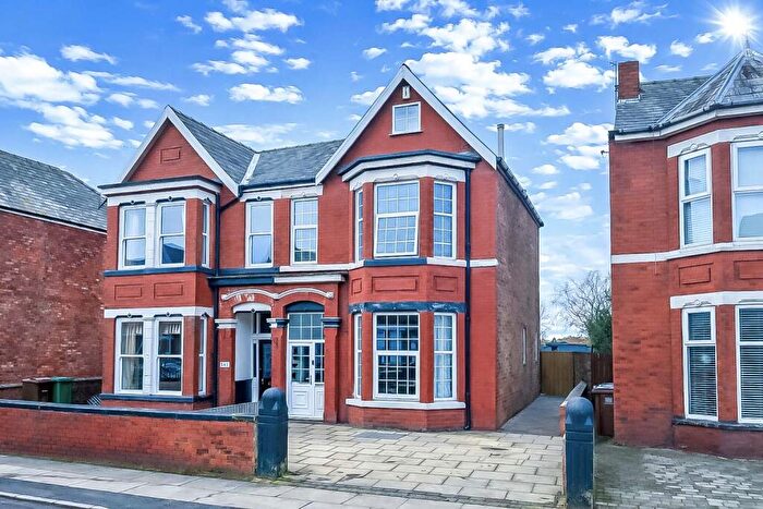 3 Bedroom Semi Detached House For Sale In Portland Street, Southport, PR8