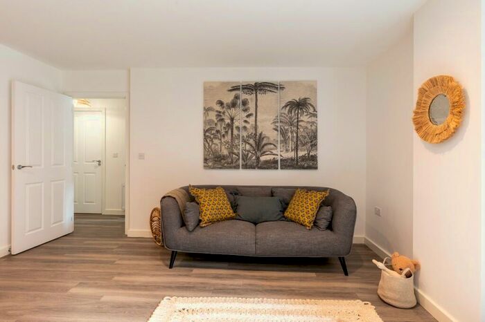 1 Bedroom Flat To Rent In Flat, Sherborne Place, Birmingham, B16
