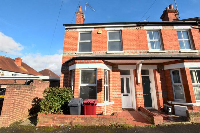 3 Bedroom End Of Terrace House To Rent In Lawrence Road, Tilehurst, Reading, RG30