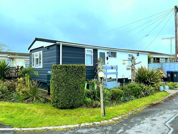 1 Bedroom Park Home For Sale In Heath Farm Park, Barford St. Martin, Salisbury, SP3