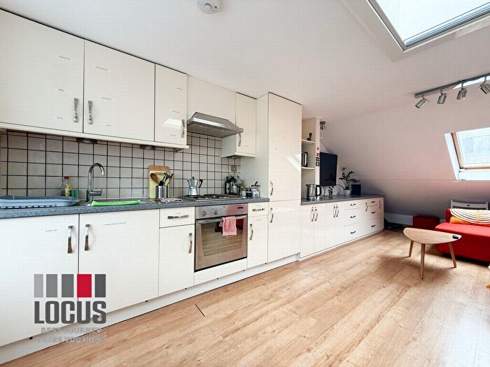 1 Bedroom Flat To Rent In Laura Terrace, Brownswood Road, Hackney, N4