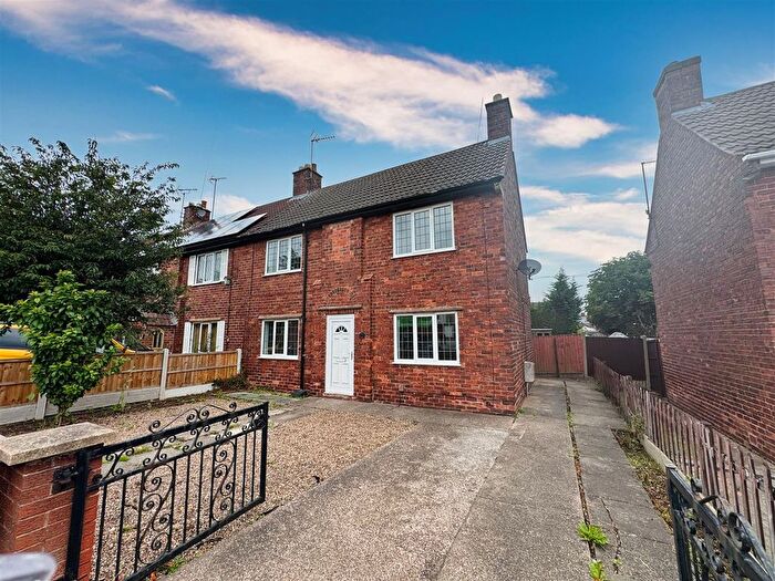3 Bedroom Terraced House For Sale In Clumber Crescent, Stanton Hill, Sutton-In-Ashfield, NG17