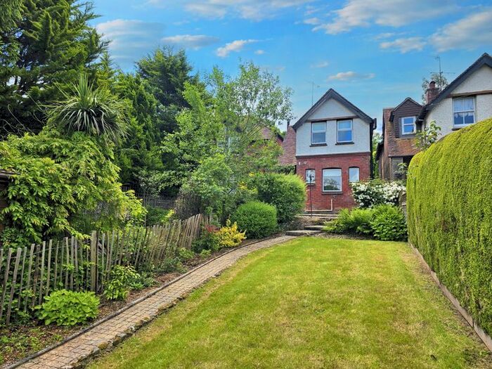 2 Bedroom Detached House To Rent In Copse Road, Haslemere, GU27