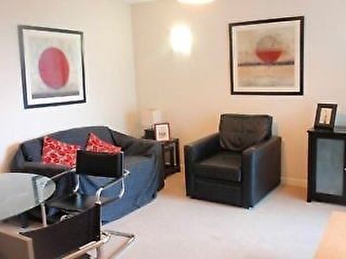 2 Bedroom Flat To Rent In Centreway Apartments, Axon Place Nh, Ilford, IG1