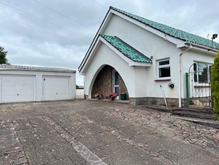 3 Bedroom Detached House To Rent In Ger Y Nant, Pontarddulais, SA4