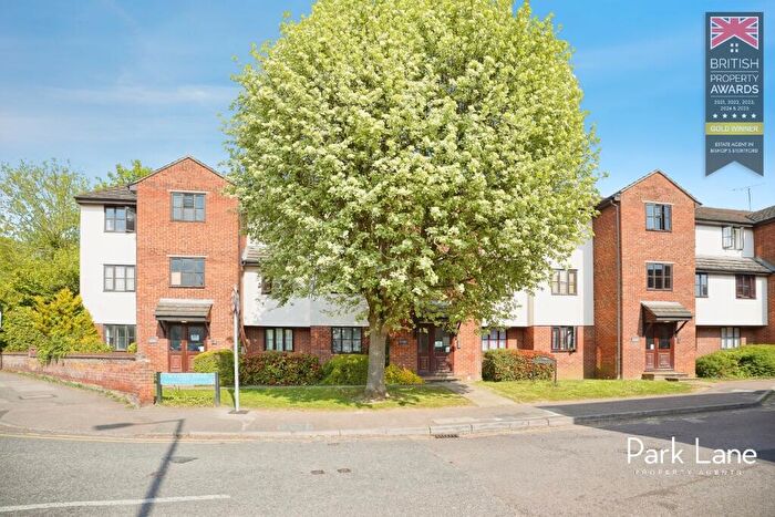 1 Bedroom Flat For Sale In Rushes Court, Bishop's Stortford, Hertfordshire, CM23