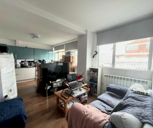 1 Bedroom Flat To Rent In Florentia House, Vale Road, N4