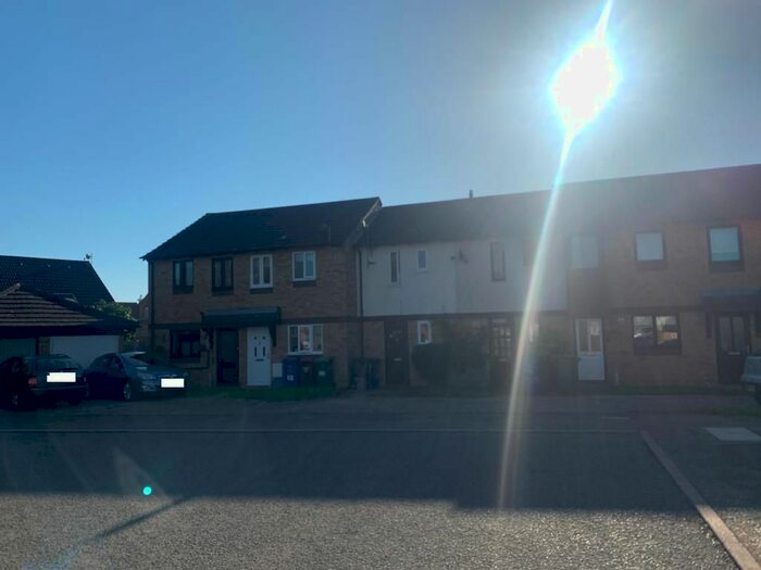 1 Bedroom Terraced House To Rent In Spindleside, Bicester, OX26