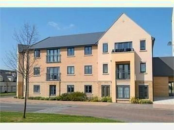 2 Bedroom Flat To Rent In Bluebell Way, Shilton Park, Carterton, OX18