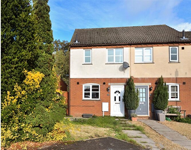 2 Bedroom End Terrace House For Sale In Taylors Ground, Quedgeley, Gloucester, GL2
