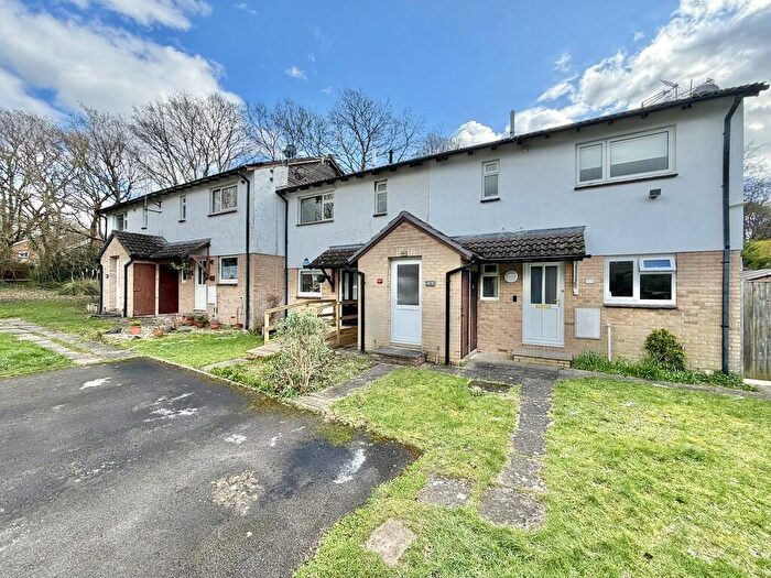 1 Bedroom Flat For Sale In Meadowsweet Road, Creekmoor, BH17