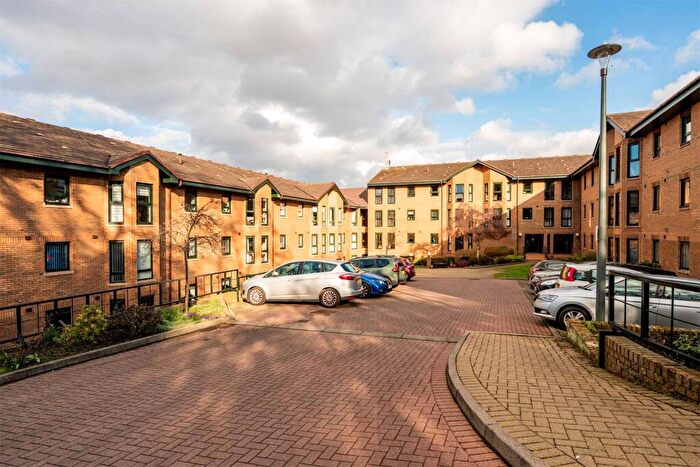 1 Bedroom Flat For Sale In Craiglea Place, Morningside, Edinburgh, EH10