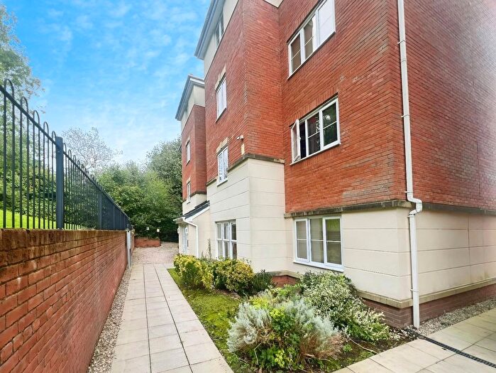 2 Bedroom Flat To Rent In Ledgard Avenue, Leigh, WN7