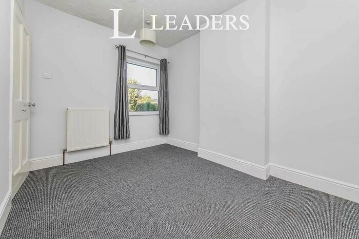 3 Bedroom Semi-Detached House To Rent In Wallace Road, Ipswich, IP1