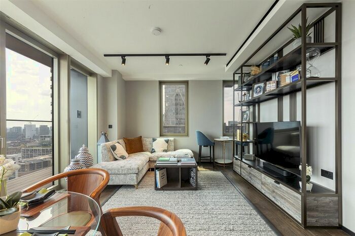 2 Bedroom Flat To Rent In Hewett Street, London, EC2A