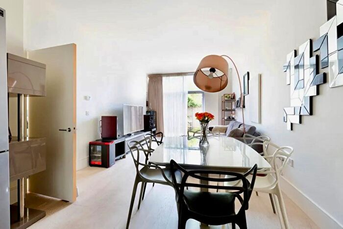 1 Bedroom Flat To Rent In Highbury Stadium Sqaure, London, N5