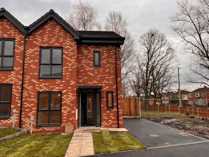 3 Bedroom Semi-Detached House To Rent In St Osmunds, Bolton Rent-To-Buy, BL2