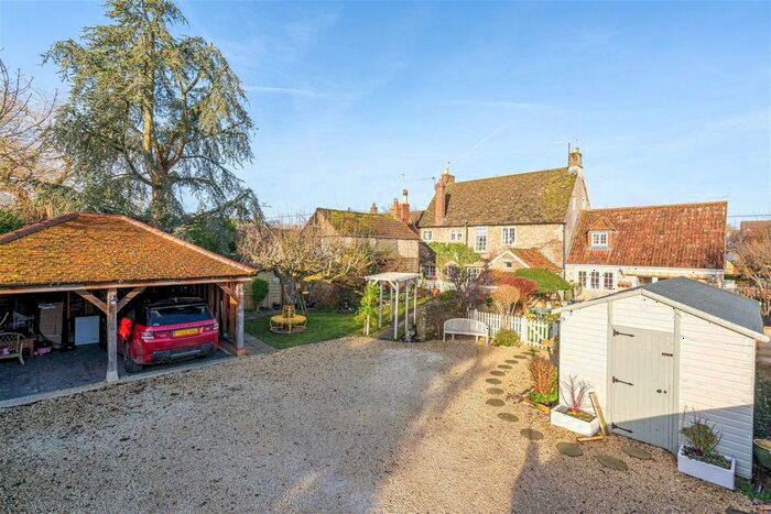4 Bedroom Semi-Detached House For Sale In High Street, Sutton Benger, Chippenham, SN15