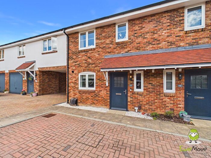 2 Bedroom End Of Terrace House For Sale In Denarii Drive, Chineham, Basingstoke, RG24