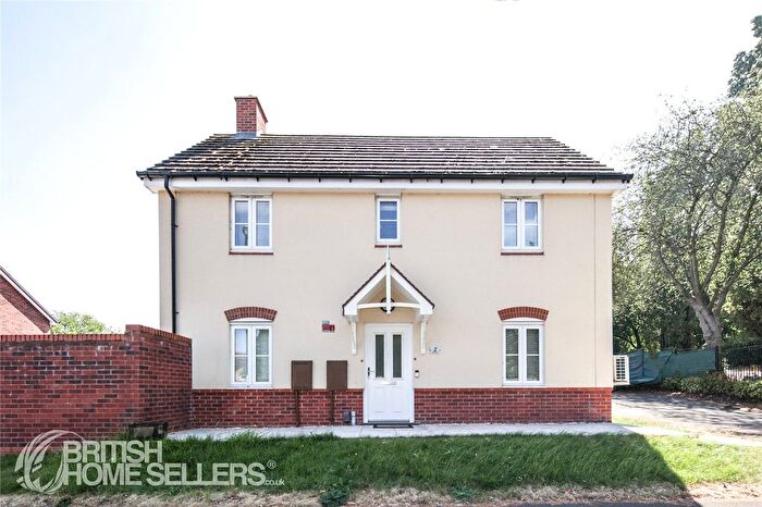 3 Bedroom Detached House For Sale In Pugh Croft, Birmingham, West Midlands, B24