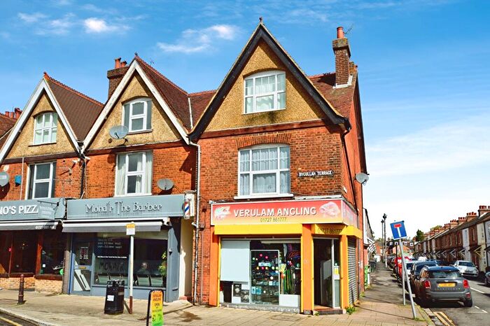 1 Bedroom Flat To Rent In Hatfield Road, St Albans, AL1
