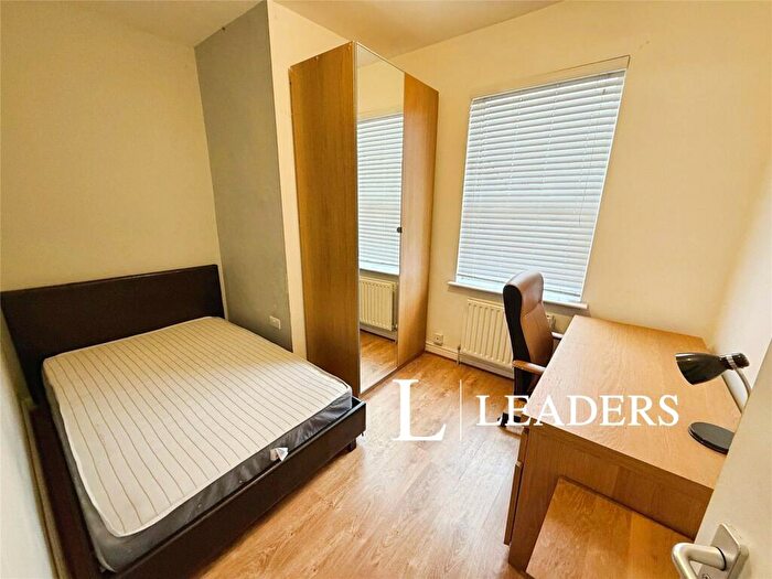 5 Bedroom House To Rent In Portland Street, LN5